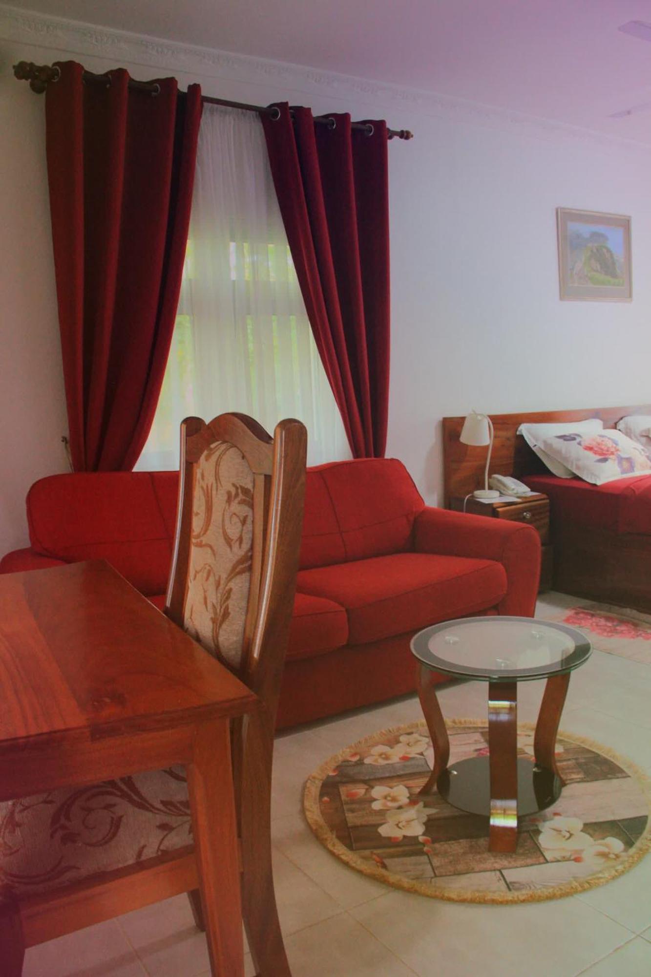 Charlestina Beach Resort Ampeni Dış mekan fotoğraf